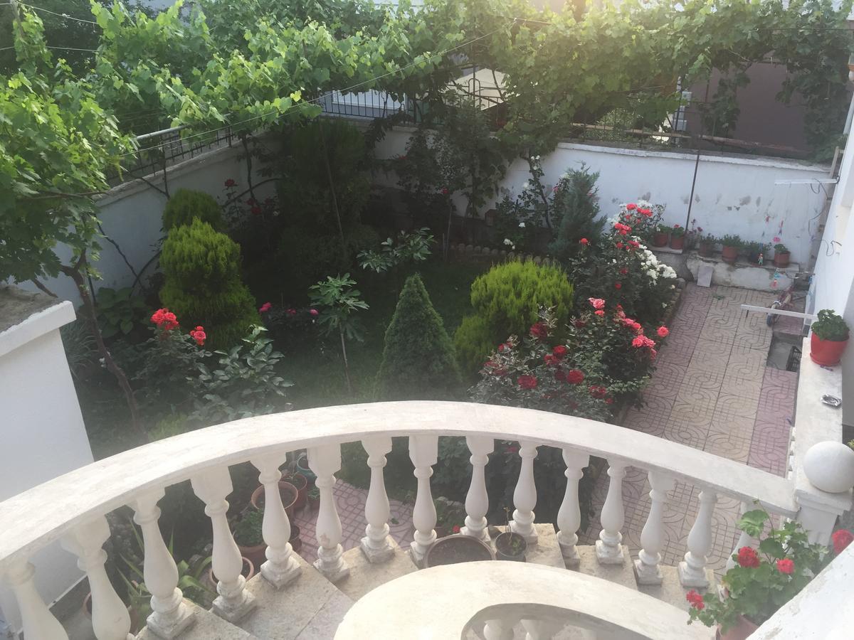 Vila Ridvani Korça Exteriör bild